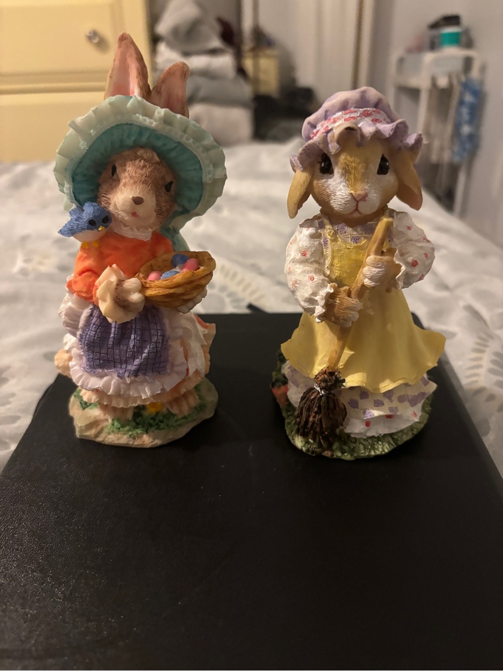 Vintage Bunny Figurine Set of 5 - Picture 8 of 16